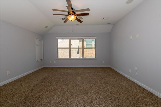 7 Whispering Thicket Place, Tomball, TX 77375