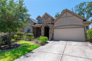 7 Whispering Thicket Place, Tomball, TX 77375
