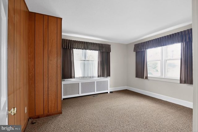 112 W PACIFIC AVE, Minotola, NJ 08341