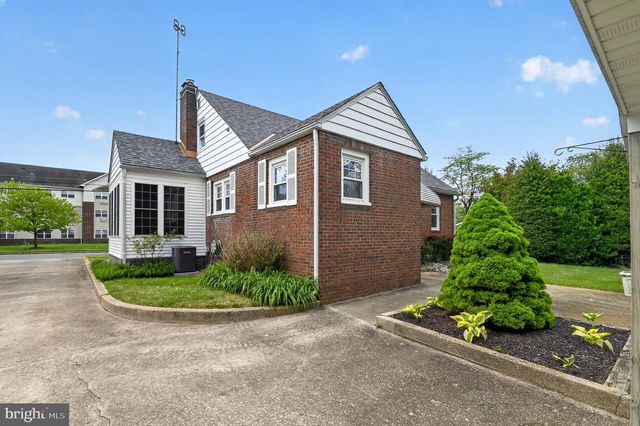 112 W PACIFIC AVE, Minotola, NJ 08341