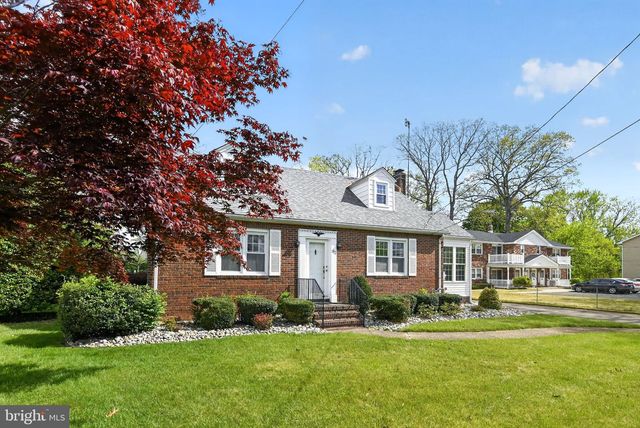 112 W PACIFIC AVE, Minotola, NJ 08341