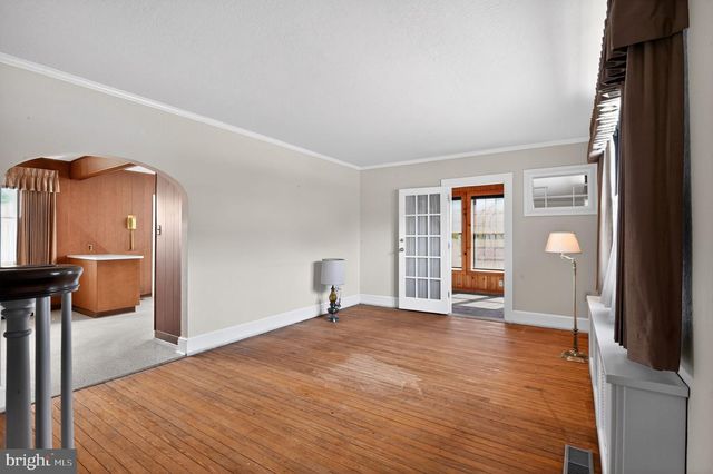 112 W PACIFIC AVE, Minotola, NJ 08341