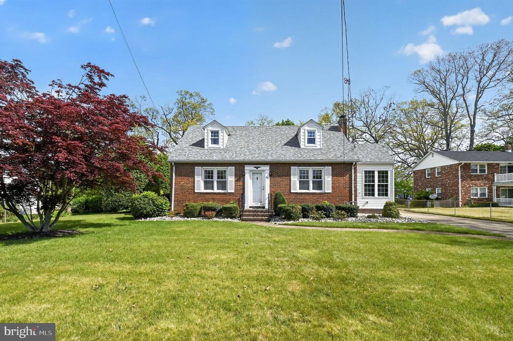 112 W PACIFIC AVE, Minotola, NJ 08341