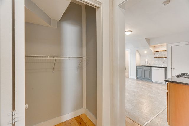 14 Wheatland St. 2, Salem, MA 01970