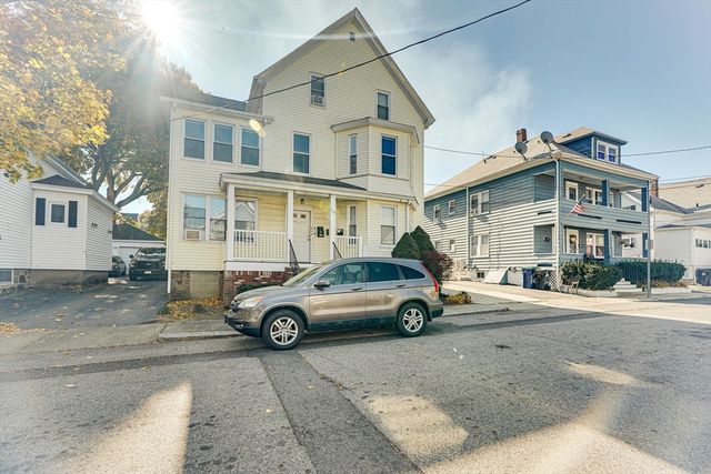 14 Wheatland St. 2, Salem, MA 01970