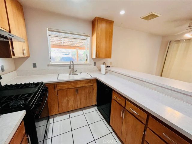 57806 Desert Gold Dr., Yucca Valley, CA 92284