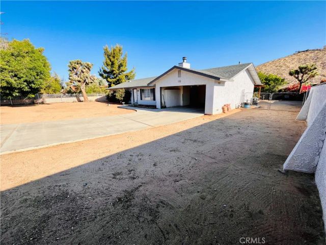 57806 Desert Gold Dr., Yucca Valley, CA 92284