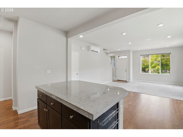 21797 Sw BERKSHIRE Ter, Sherwood, OR 97140
