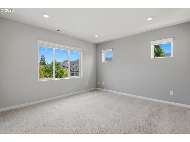 21797 Sw BERKSHIRE Ter, Sherwood, OR 97140