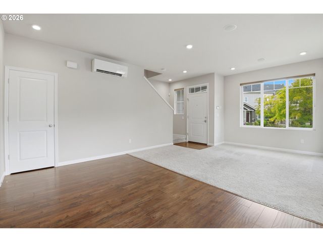 21797 Sw BERKSHIRE Ter, Sherwood, OR 97140