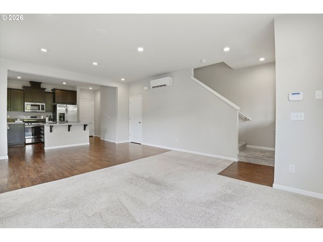 21797 Sw BERKSHIRE Ter, Sherwood, OR 97140