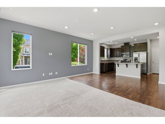 21797 Sw BERKSHIRE Ter, Sherwood, OR 97140