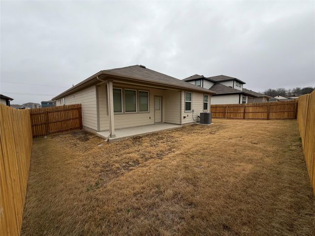 145 Palo Pinto DR, Kyle, TX 78640