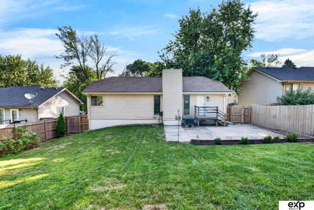 8502 S 143rd Street, Omaha, NE 68138