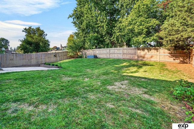 8502 S 143rd Street, Omaha, NE 68138
