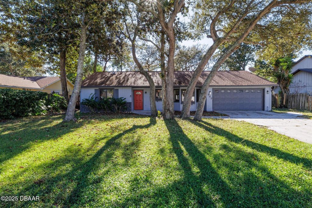 909 Brookside Drive, Ormond Beach, FL 32174