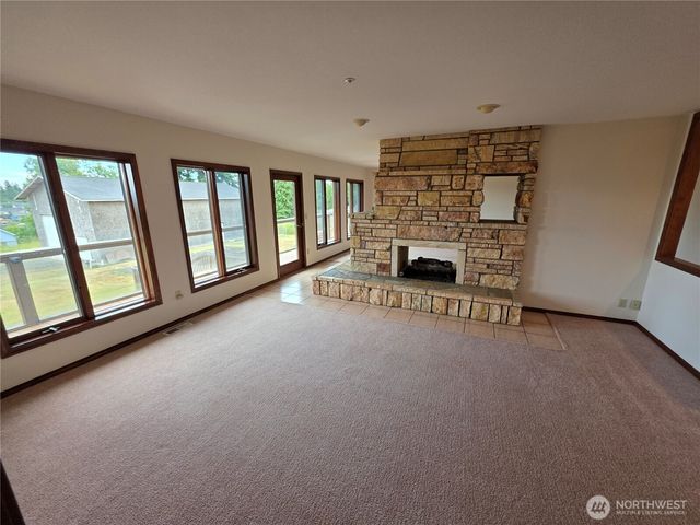 1133 Olympus Avenue, Port Angeles, WA 98362
