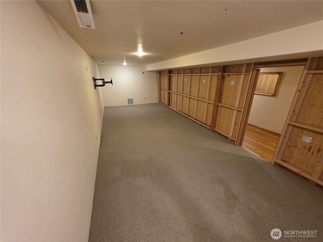 1133 Olympus Avenue, Port Angeles, WA 98362