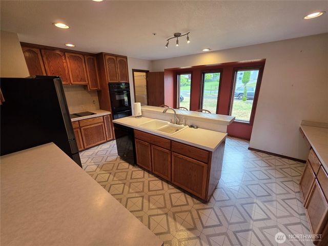 1133 Olympus Avenue, Port Angeles, WA 98362
