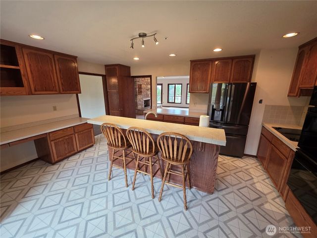 1133 Olympus Avenue, Port Angeles, WA 98362