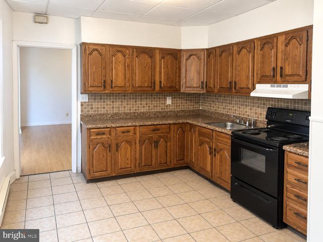 5306 WEBSTER ST, Philadelphia, PA 19143