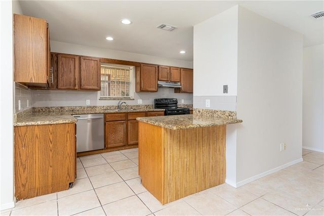 500 E El Rancho Avenue 26, Mcallen, TX 78503