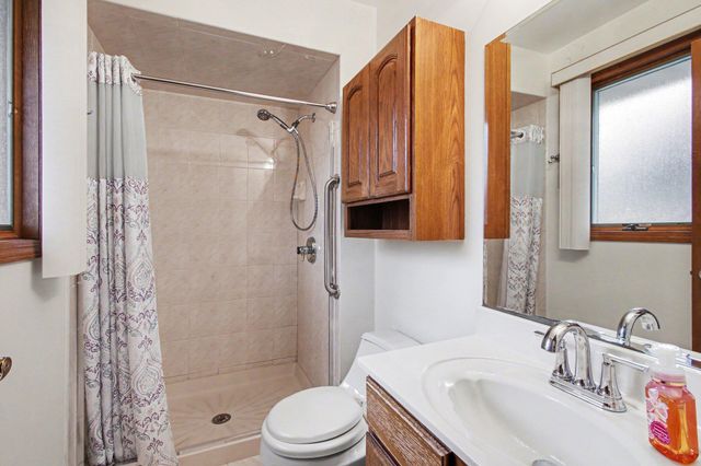 9241 Monix Drive, St. John, IN 46373