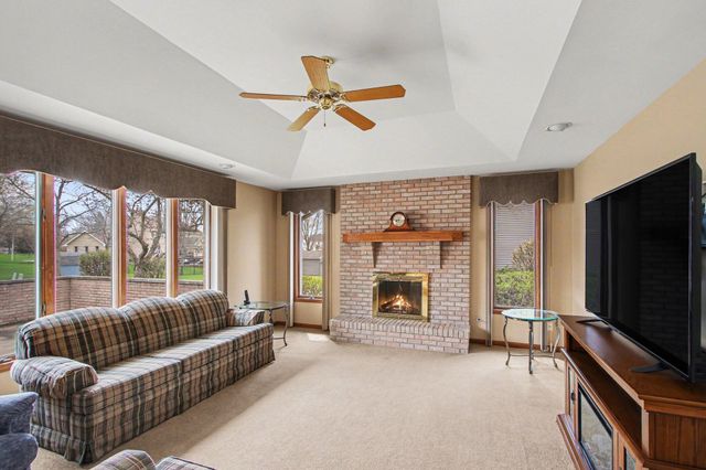 9241 Monix Drive, St. John, IN 46373