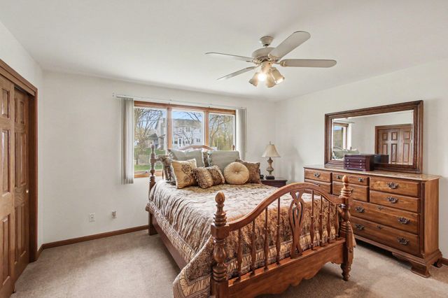 9241 Monix Drive, St. John, IN 46373