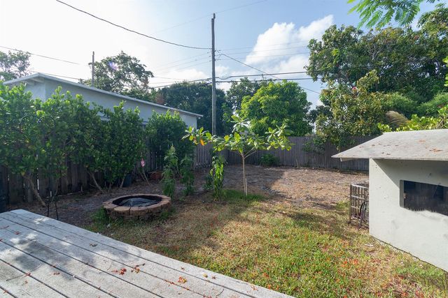 506 Worthmore Drive, Lake Worth Beach, FL 33460