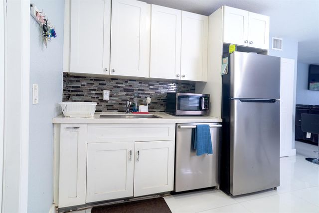 506 Worthmore Drive, Lake Worth Beach, FL 33460