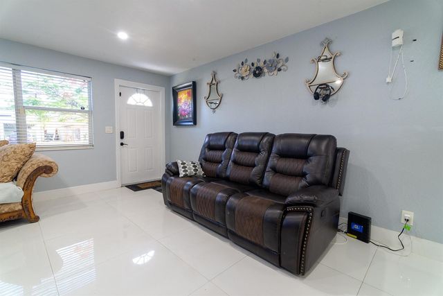 506 Worthmore Drive, Lake Worth Beach, FL 33460