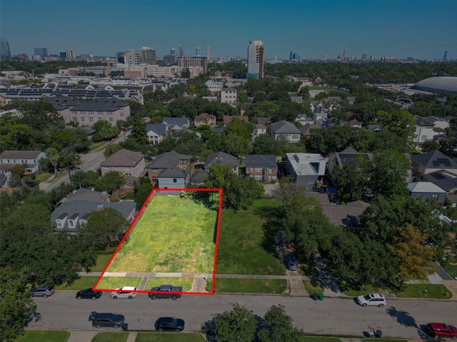 2332 Swift Boulevard, Houston, TX 77030