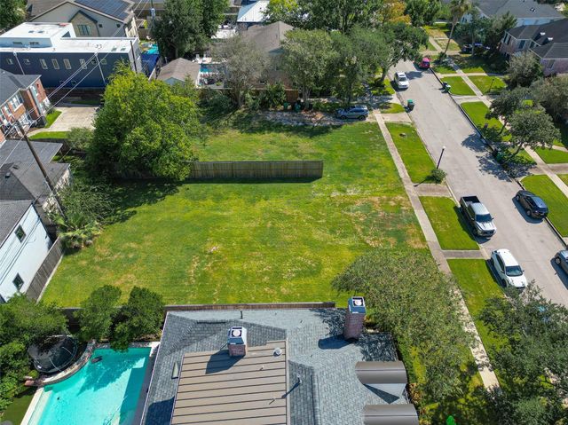 2332 Swift Boulevard, Houston, TX 77030