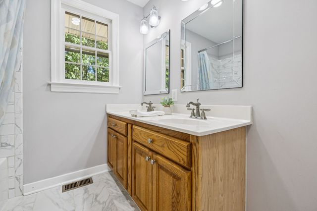 6838 Old Clarksville Pike, Joelton, TN 37080