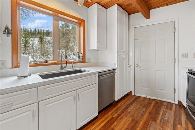 1438 DUPONT LANE, Fairbanks, AK 99709