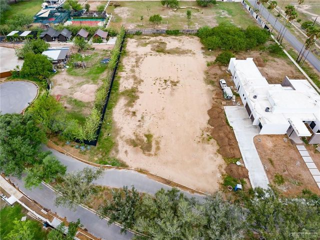 3010 Neuhaus Drive, Mcallen, TX 78503