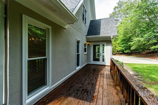 325 Millstone Circle, Athens, GA 30605