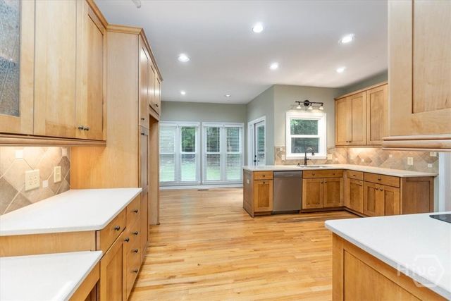 325 Millstone Circle, Athens, GA 30605