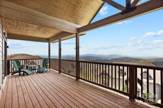 143 Wildflower Lane, Sugar Mountain, NC 28604