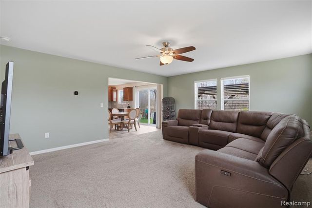 657 Autumn Valley Drive, Ortonville, MI 48462