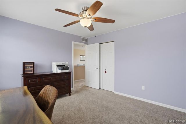 657 Autumn Valley Drive, Ortonville, MI 48462