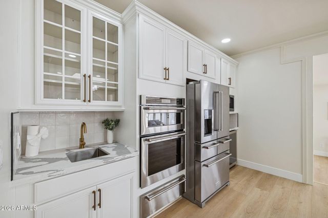 901 W CULVER Street, Phoenix, AZ 85007