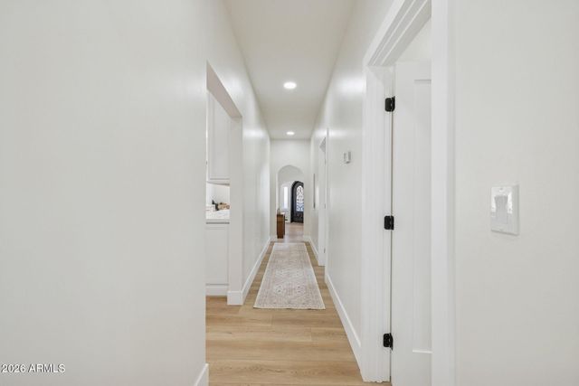 901 W CULVER Street, Phoenix, AZ 85007