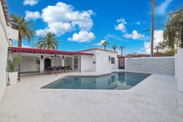 901 W CULVER Street, Phoenix, AZ 85007