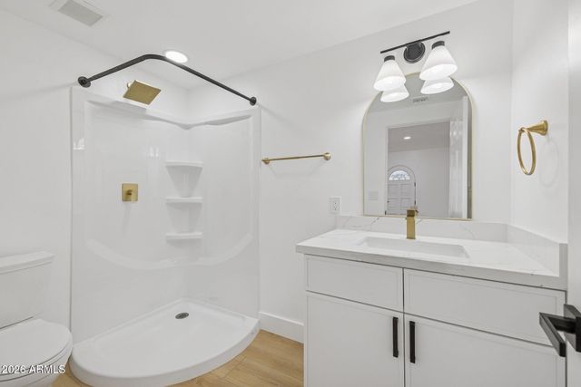 901 W CULVER Street, Phoenix, AZ 85007