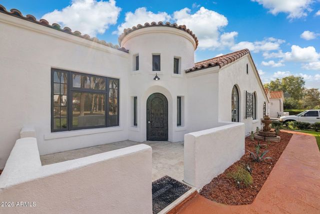 901 W CULVER Street, Phoenix, AZ 85007