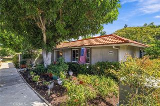 3082 Via Serena S A, Laguna Woods, CA 92637