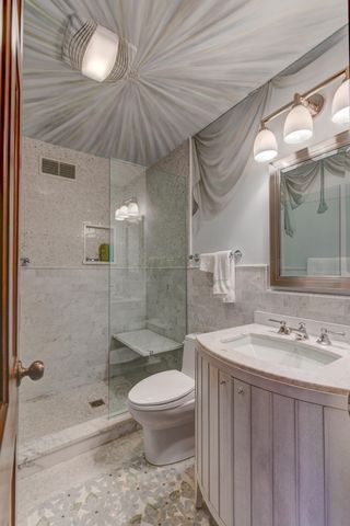 336 Friar Tuck Drive, Schererville, IN 46375