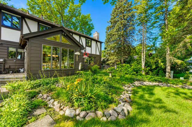 336 Friar Tuck Drive, Schererville, IN 46375